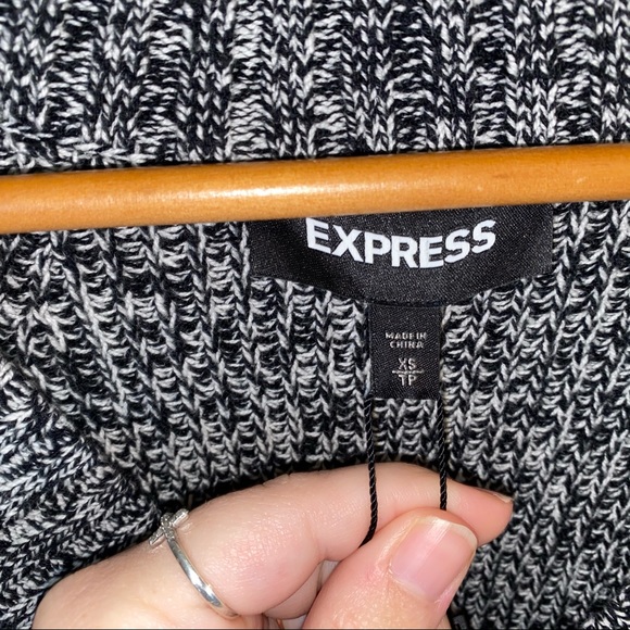 NWT | Express Oversized V Neck High Low Knit Sweater - Picture 4 of 10